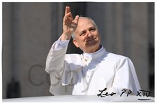 Listing image for Pope Leo XIV Memorabilia Photograph 7x5 2025 Keep Sake